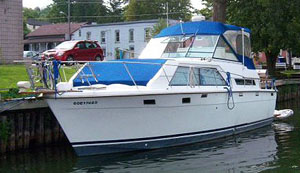 1977 Trojan 36 Foot TriCabin for sale in the Belleville area  of Ontario, Canada.