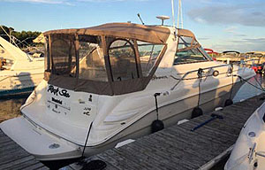 2006 Four Winns 258 for sale in the Trenton area east of Toronto by Ontario marine, boat and yacht brokers offering power boats and sailboats for sale in the Kingston, Whitby, Brighton, Cobourg, Trenton And Belleville Areas Of Ontario Canada.